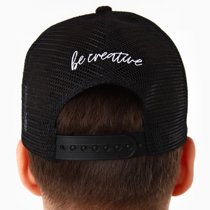 Кепка мужская с сеткой DIGNITY, чёрная, р-р 56