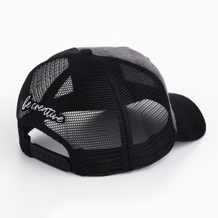 Кепка мужская с сеткой DIGNITY, чёрная, р-р 56