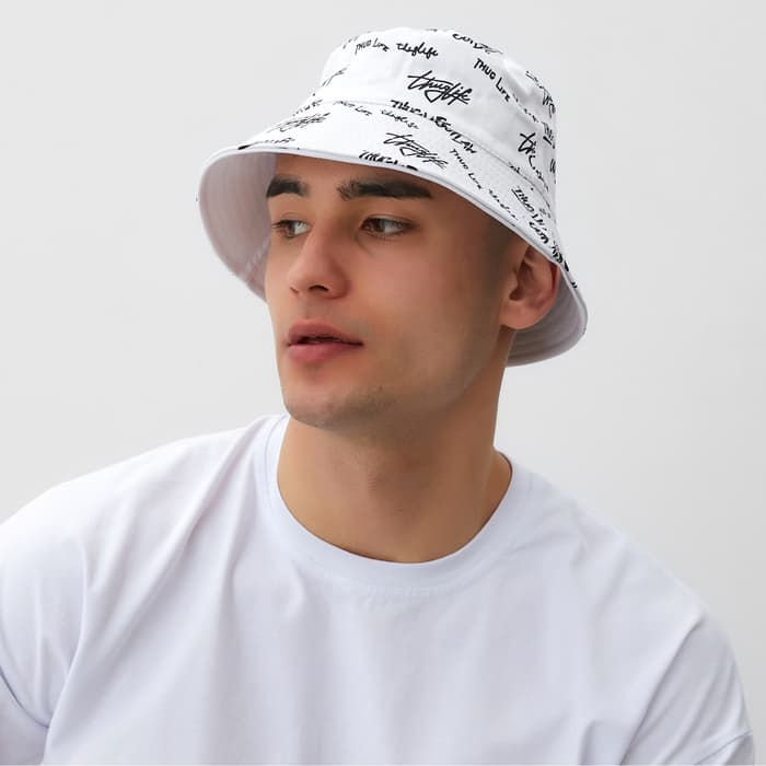 Панама двусторонняя унисекс MINAKU с надписями, белая, размер 58