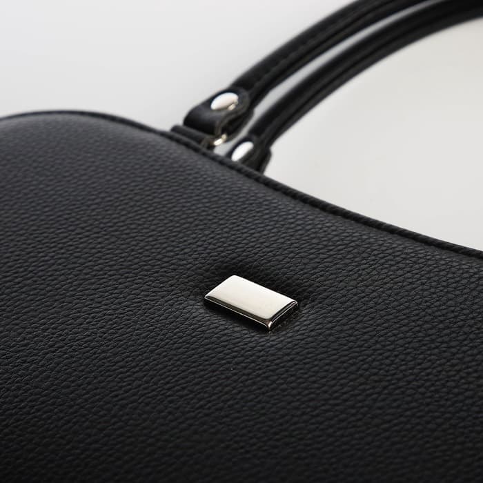 Сумка женская тоут на молнии, 31×10×20 см, однотонная, чёрная