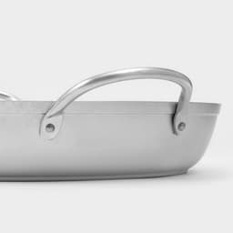 Сковорода KUKMARA, d=30 см, h=5.5 см, с ручками, литой алюминий, серебристая