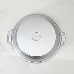 Жаровня KUKMARA, 3 л, d=26 см, h=9 см, стеклянная крышка, литой алюминий, серебристая