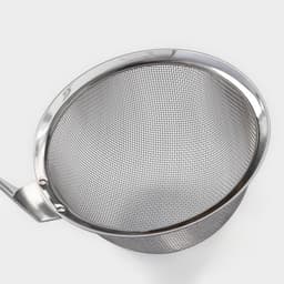 Сито-дуршлаг Magistro Arti, d=16 см, с фиксатором, нержавеющая сталь, серебристое