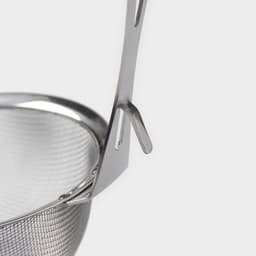 Сито-дуршлаг Magistro Arti, d=16 см, с фиксатором, нержавеющая сталь, серебристое