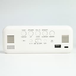 Часы электронные настольные, будильник, на подвесе, 2400 мАч, 3.5×7×26.5 см