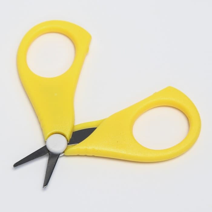 Набор по уходу за ребенком Крошка Я, 5 предметов - расческа, пинцет, ножницы, книпсер, пилка, желтый