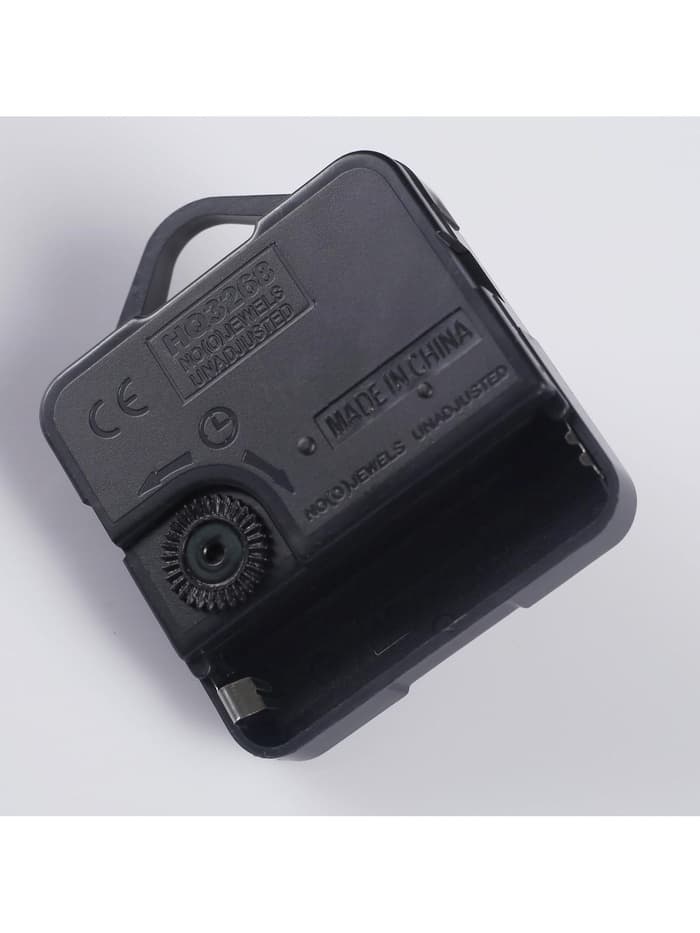 Часовой механизм со стрелками «Соломон-18», плавный ход, шток 16 мм, стрелки 52/68/74 мм, золотистые