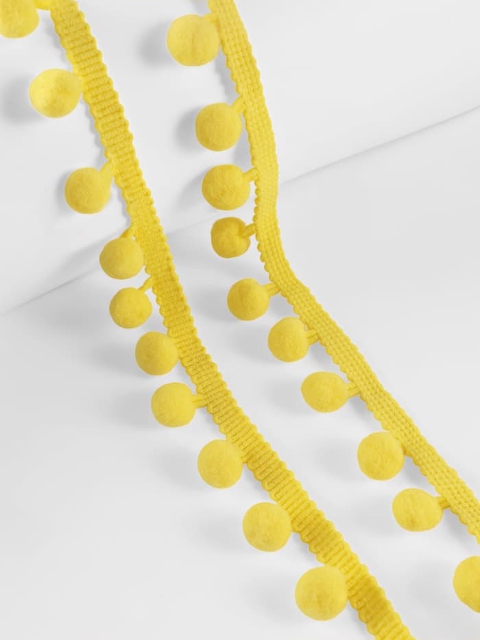 Тесьма декоративная с помпонами, 25±5 мм, 9.1±0.5 м, жёлтая
