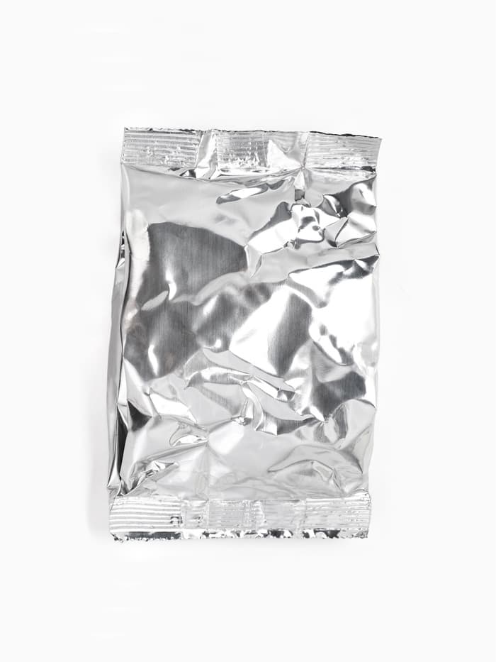 Подарочный набор «8 марта»: чай чёрный «ваниль и карамель» 50 г, кружка 300 мл.