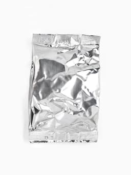 Подарочный набор «8 марта»: чай чёрный «ваниль и карамель» 50 г, кружка 300 мл.