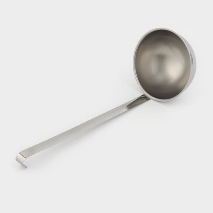 Половник кухонный «Поварской», 1 л, d=17 см, ручка 39 см, толщина 1.2 мм, цельнотянутая ручка