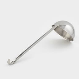 Половник кухонный «Поварской», 1 л, d=17 см, ручка 39 см, толщина 1.2 мм, цельнотянутая ручка