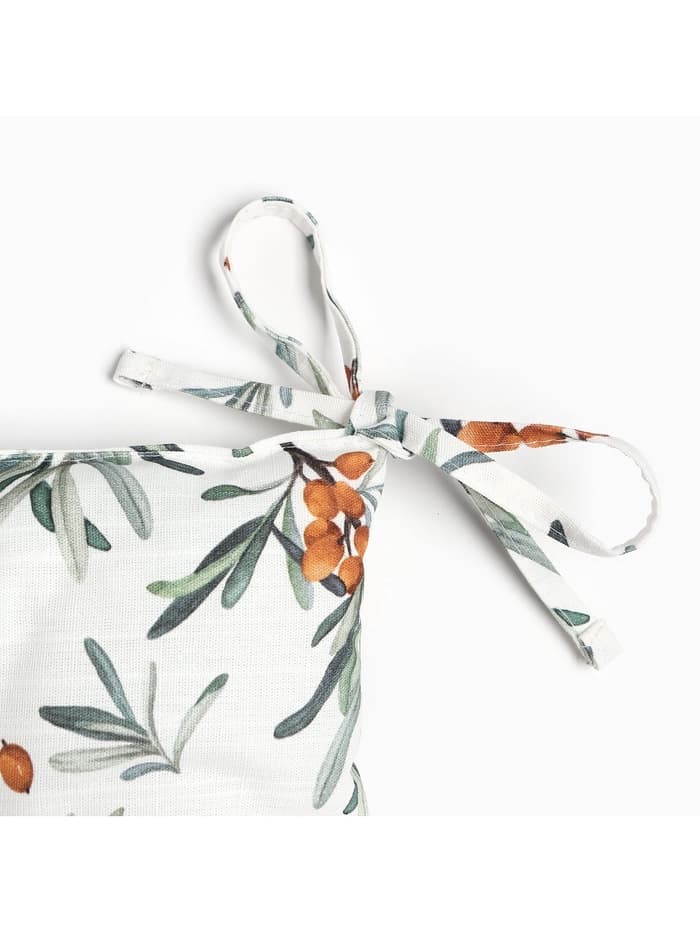 Подушка на стул «Этель» Berry garden, 42×42 см, белая