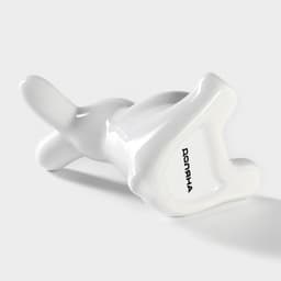 Подставка под зубочистки Доляна «Зайка», 5.5×5×9 см, белая