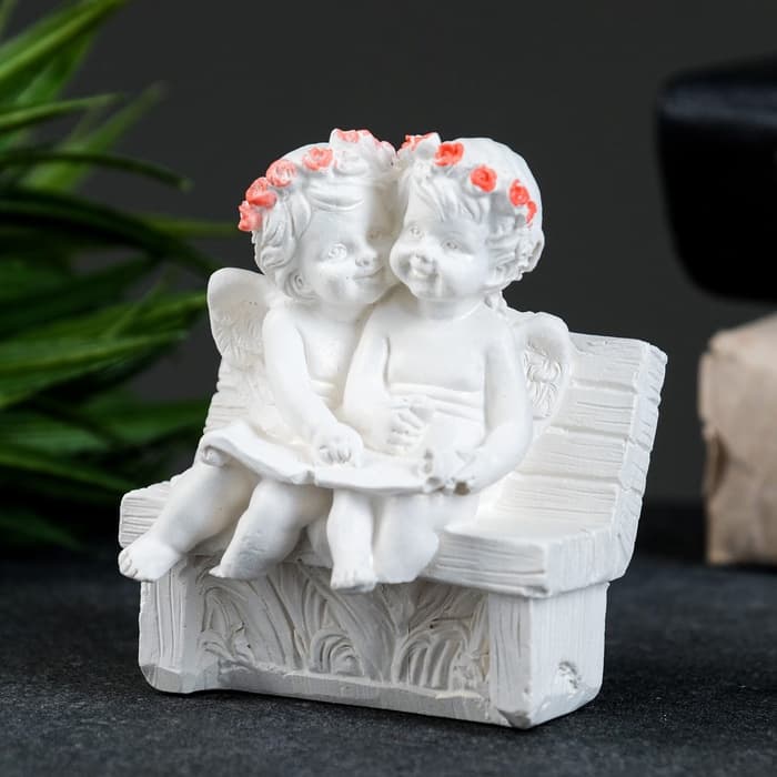 Фигурка гипс «Ангел на скамейке», перламутр, 8×7×5 см