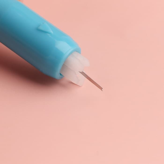 Нитевдеватель для швейной машины, 7.5×1 см, МИКС