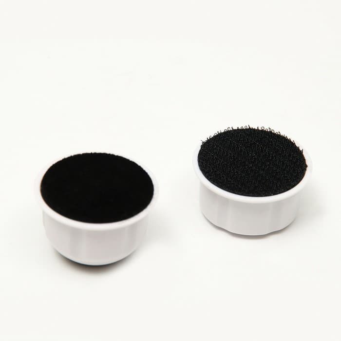 Магнитный скребок HX-03 S, 4×4×4.7 см, белый