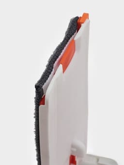 Швабра плоская с вертикальным отжимом и водосгоном Raccoon, стальная ручка, насадка микрофибра, 39×11.5×130 см