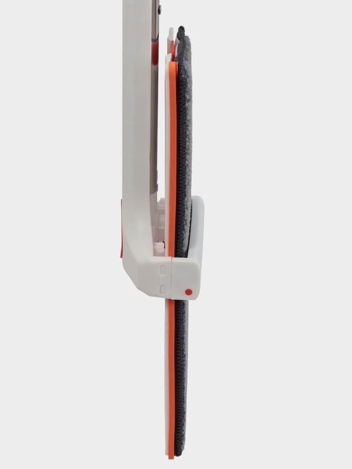 Швабра плоская с вертикальным отжимом и водосгоном Raccoon, стальная ручка, насадка микрофибра, 39×11.5×130 см