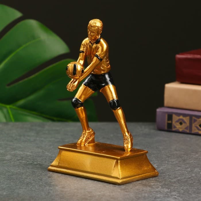 Кубок наградной с фигуркой «Волейбол: лучший игрок», 15×9×8 см