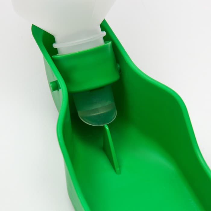 Поилка прогулочная, 500 мл, пластик, зеленая