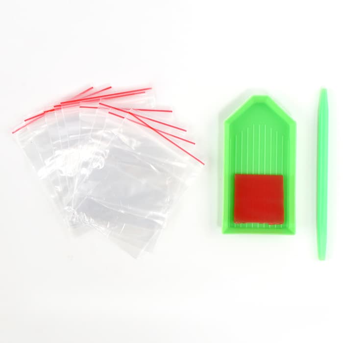 Алмазная мозаика с частичным заполнением «Девушка с драконом» без рамы 30×40 см