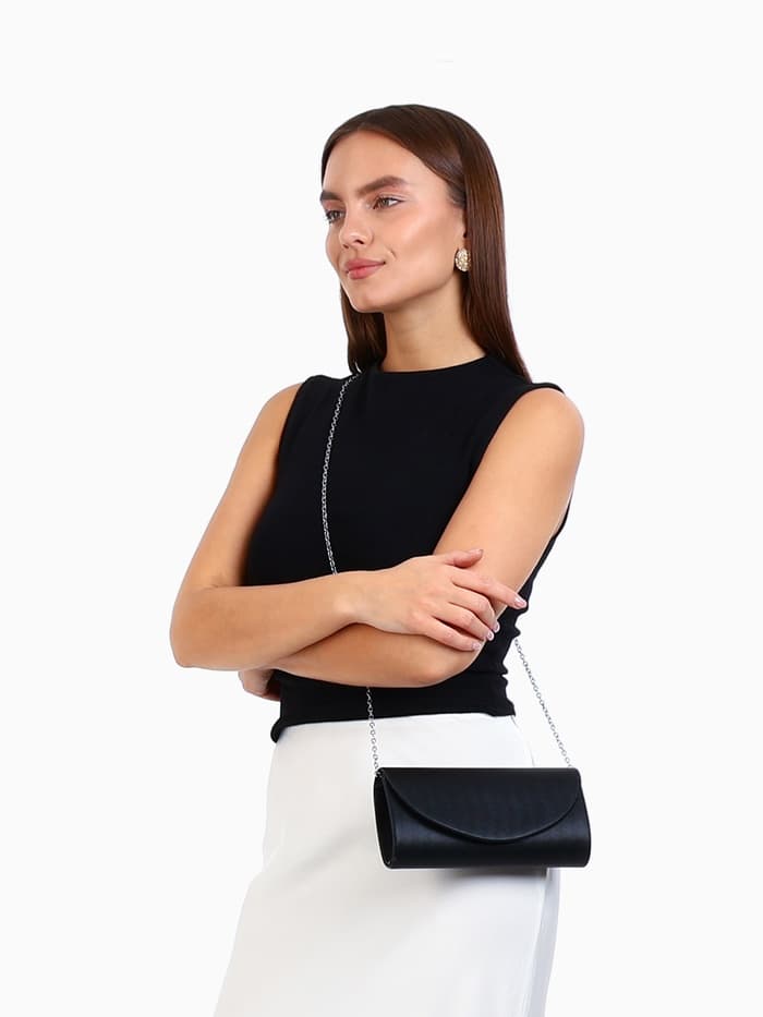 Сумка-клатч вечерняя на магните, на серебристой цепочке, чёрная