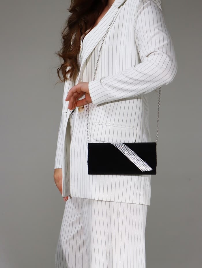 Сумка-клатч вечерняя на магните, на длинной цепочке, с серебристой вставкой, чёрная