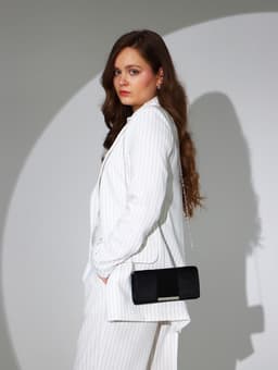 Сумка-клатч женская на магните, на длинной цепочке, чёрная