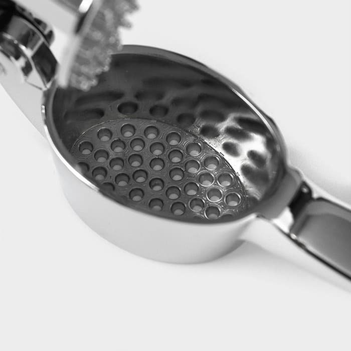 Пресс для чеснока Magistro Volt, нержавеющая сталь, серебристый