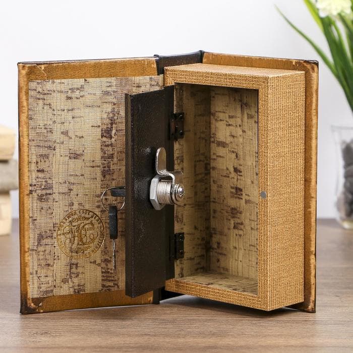 Шкатулка книга - сейф «Классика русской охоты», дерево, с замком, 17×11×5 см