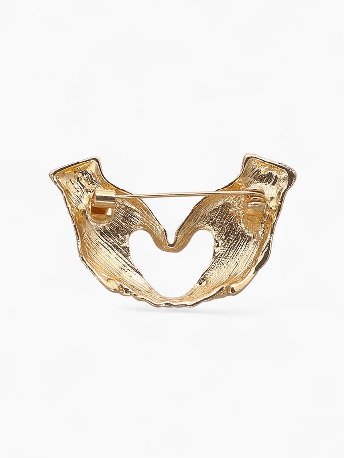 Брошь «Любящие руки», цвет золото