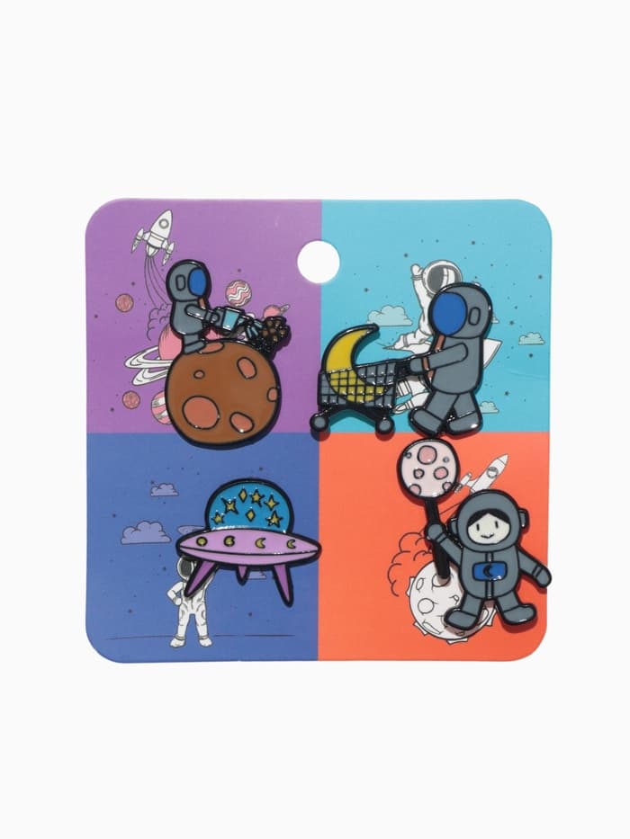 Набор значков (4 шт.) «Космос», цветные в чёрном металле