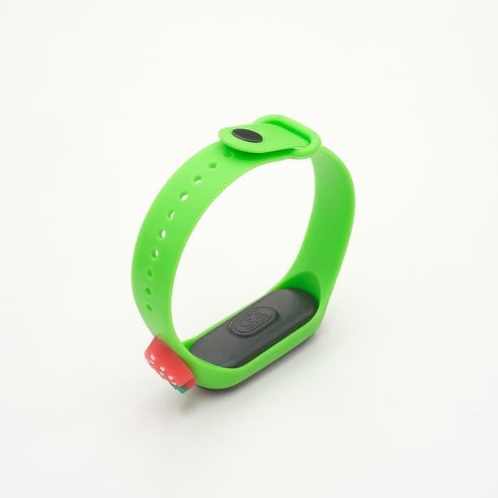 Часы наручные электронные «Клубничка», детские, ремешок силикон, зелёные