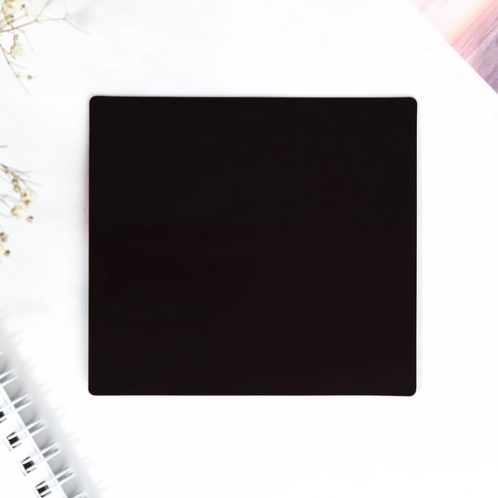 Магнит с блоком для записей «Светись от счастья. 8 Марта», 10×9 см