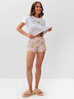 Пижама женская (футболка, шорты) KAFTAN Avocado, размер 48-50, белая