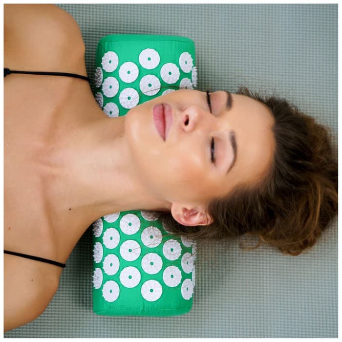 Набор акупунктурный Sangh: коврик массажный 65×40×2 см, болстер 36×9×13 см