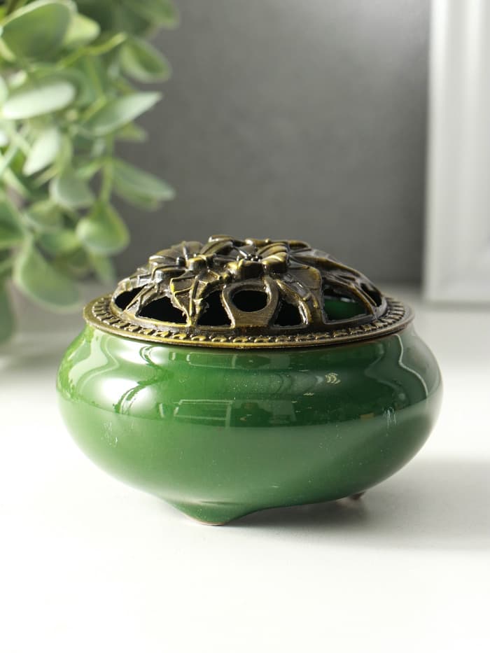 Курильница для благовоний, подставка для конусов TAKE IT EASY «Нефрит», 9.5×7 см, керамика, зелёная