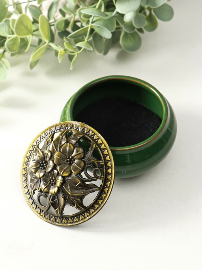 Курильница для благовоний, подставка для конусов TAKE IT EASY «Нефрит», 9.5×7 см, керамика, зелёная