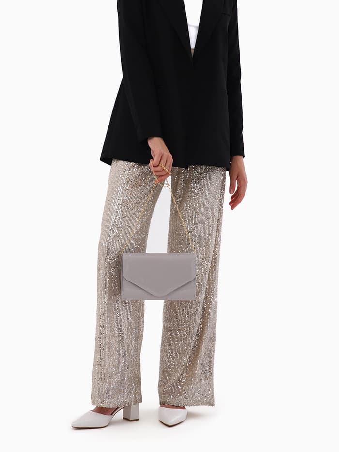 Сумка-клатч женская вечерняя на магните, на длинной цепочке, лаковая, однотонная, серая