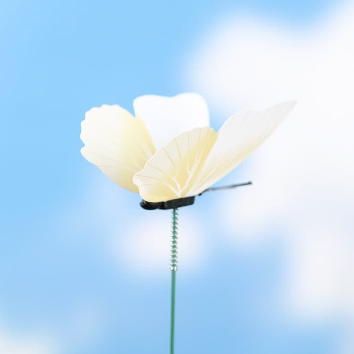 Штекер садовый «Бабочка элен», 7 см, h=30 см, белый