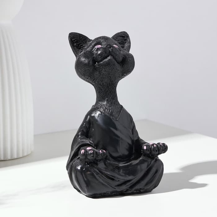 Фигурка полистоун «Кошка йог», чёрная, 9×11×18 см