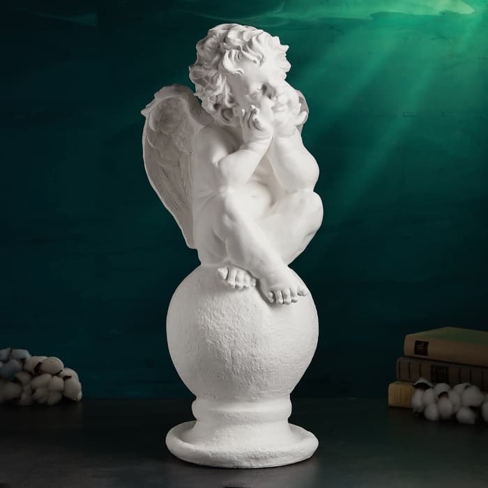 Фигура гипс «Ангел на шаре», большой белый, 26×27×64 см