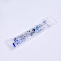 Шприц 3.0 мл Китай 3-х компонентный, с иглой 23G? 0.63×32 mm, Хуайань