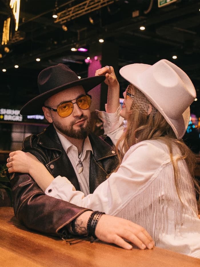 Кулон унисекс «Клык тигра», белый в чернёном серебре на чёрном шнурке, 40 см