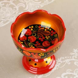 Конфетница на ножке «Земляничка», резная, дерево, хохлома