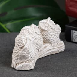 Фигурка гипс «Три совы на жердочке», слоновая кость, 10×6×5 см