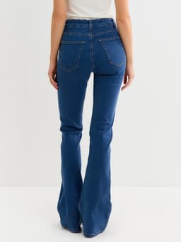 Джинсы женские клёш со стрелкой MINAKU: Jeans Collection, размер 46, синие