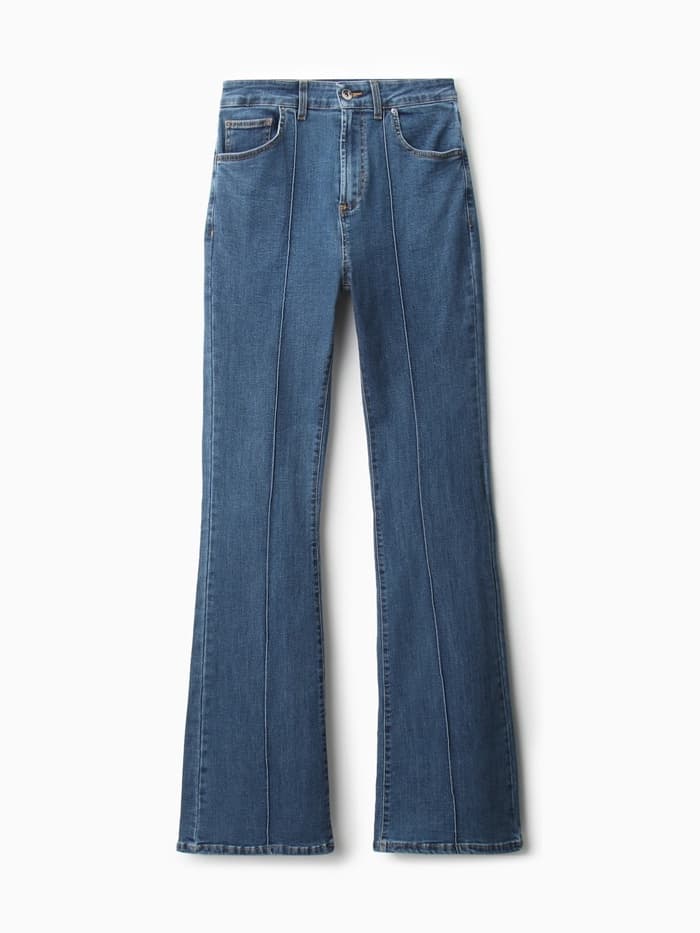 Джинсы женские клёш со стрелкой MINAKU: Jeans Collection, размер 46, синие