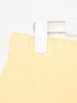 Пижама для девочки (футболка и шорты) KAFTAN: Selfie, размер 38 (1146-152 см), бело-жёлтая